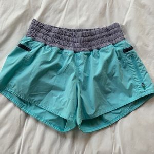 Lululemon women’s athletic blue size 10 shorts